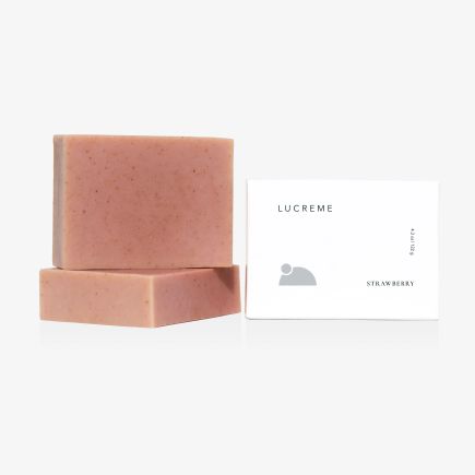 Strawberrysoap2.jpg