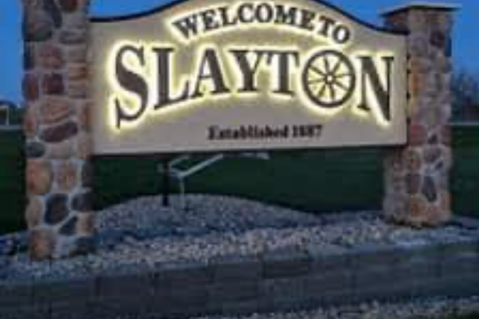 Bandk designs slayton 142