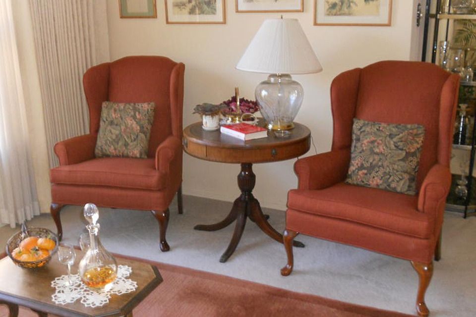 Pair rust upholstered chairs20111107 29865 q30nbz 0