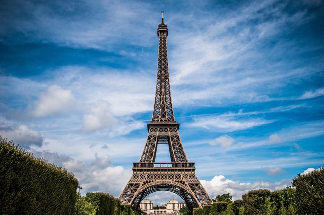 Eiffel tower g672363b36 1920