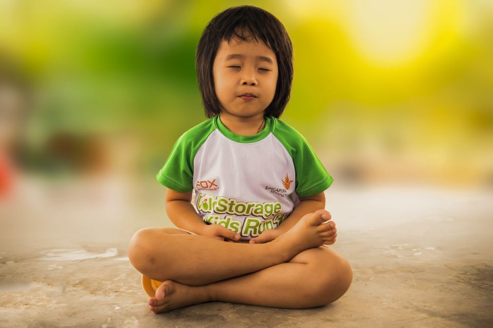 Meditating e83db80b2f 1920
