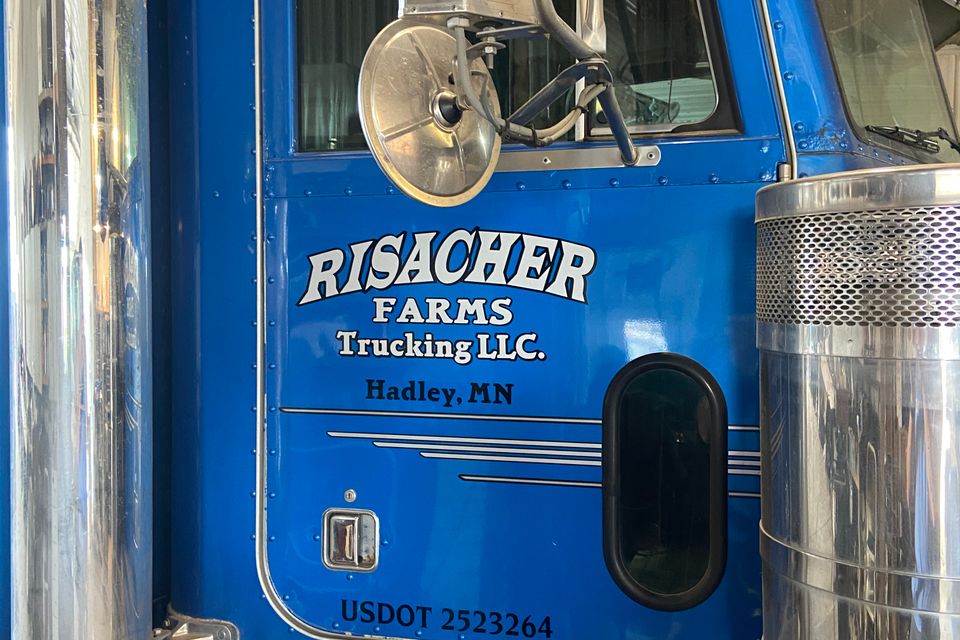 Bandk designs slayton 143