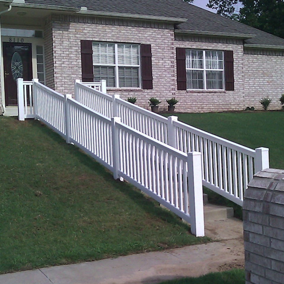 Midland vinyl fence   deck company   tulsa and coweta  oklahoma   vinyl metal wood fence sales and installation   outdoor living  railing   white vinyl railing along stair step front walkway from street20170611 18680 baq5t7