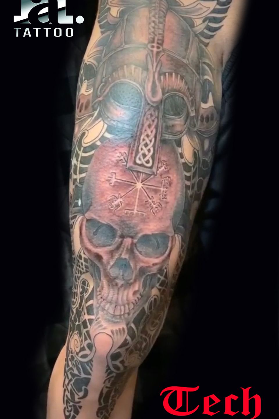 Tech viking leg sleeve