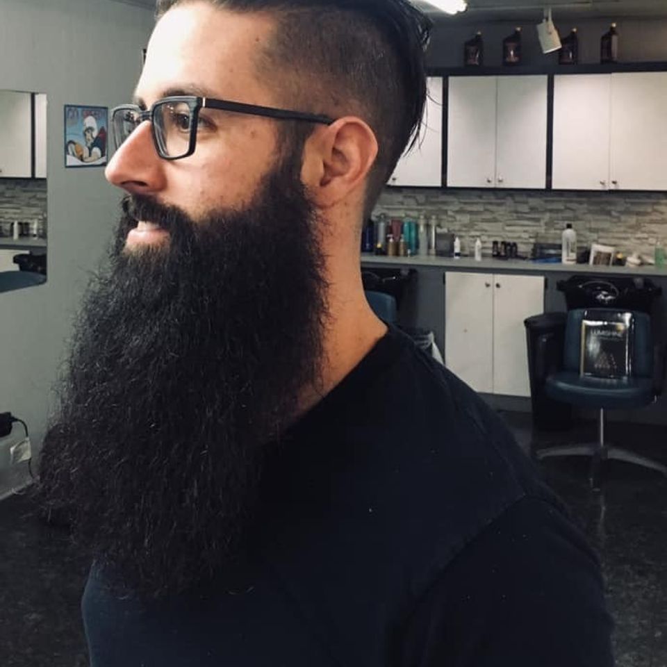 Mens cut w beard