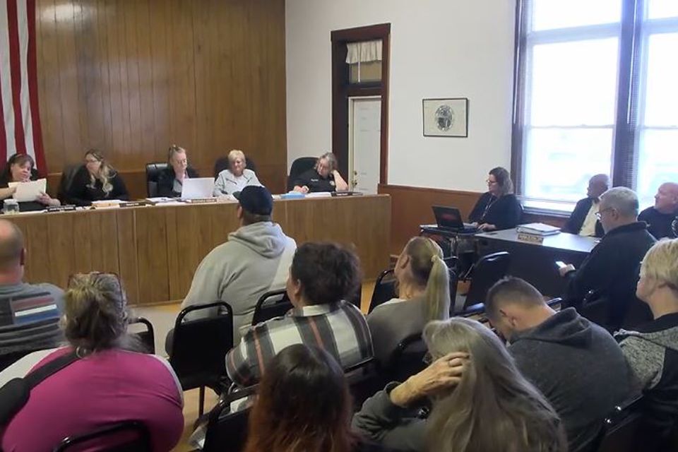 Council meeting2