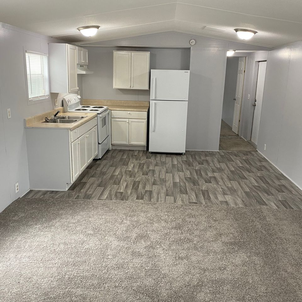 Lot 15 kitchen