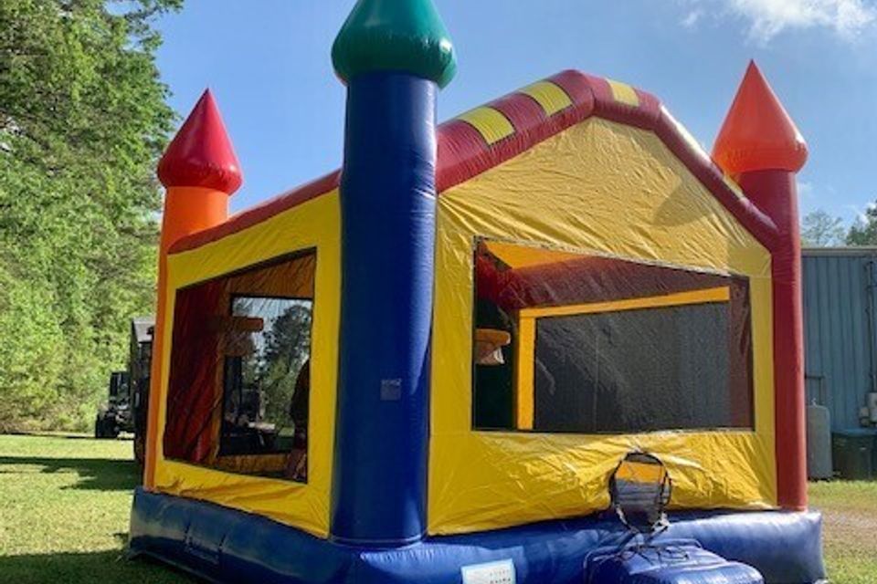 Castle bounce house2
