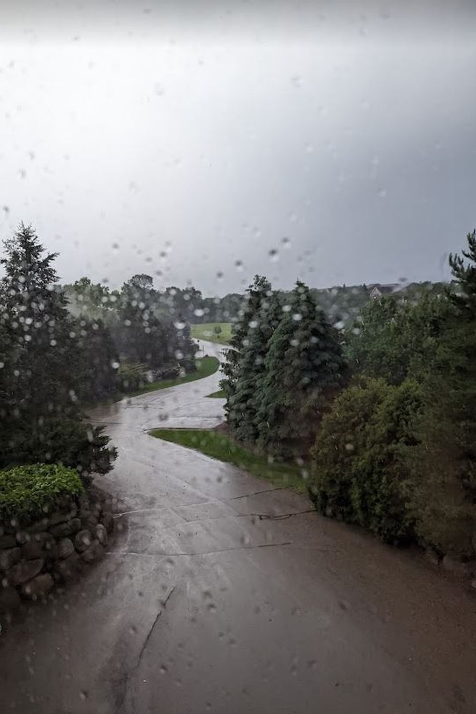 Photo rainy driveway