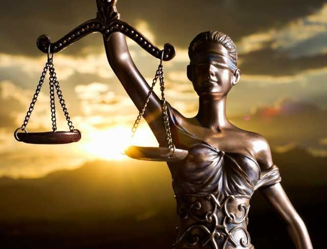 Lady justice icon