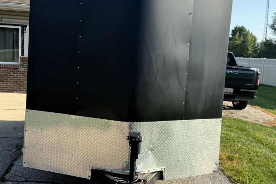 7x16 Enclosed Trailer (nose view)