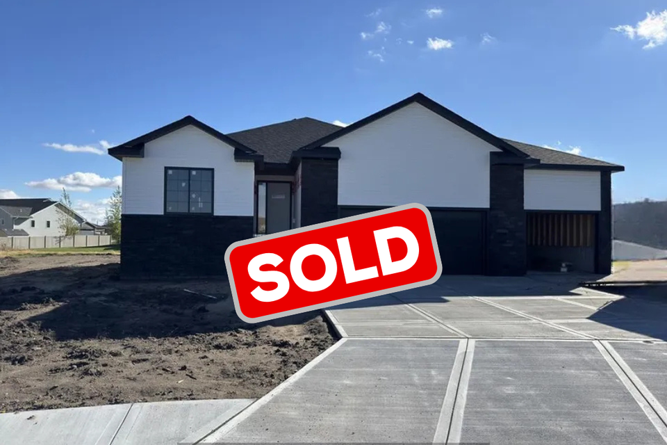 2107 pearl pl grand island ne sold