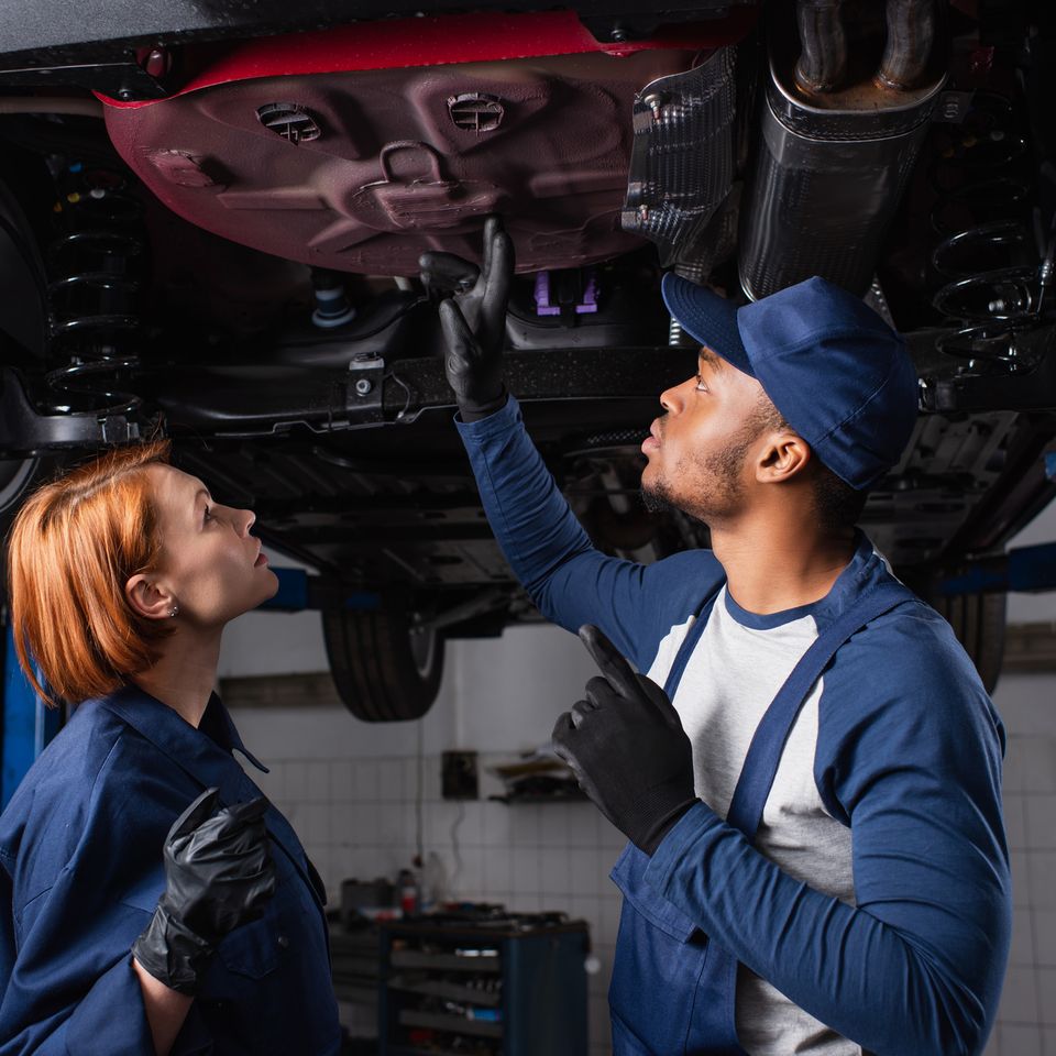 Auto repair inspection depositphotos 538744888 l
