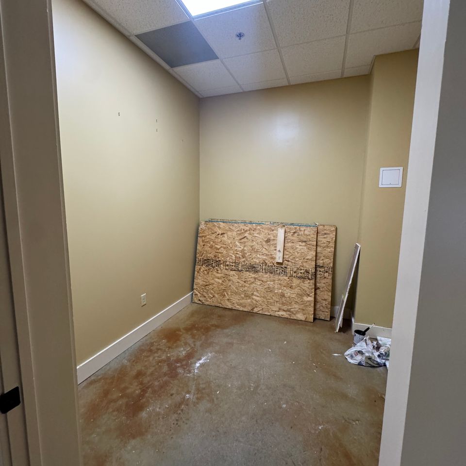 Flla admin office 1