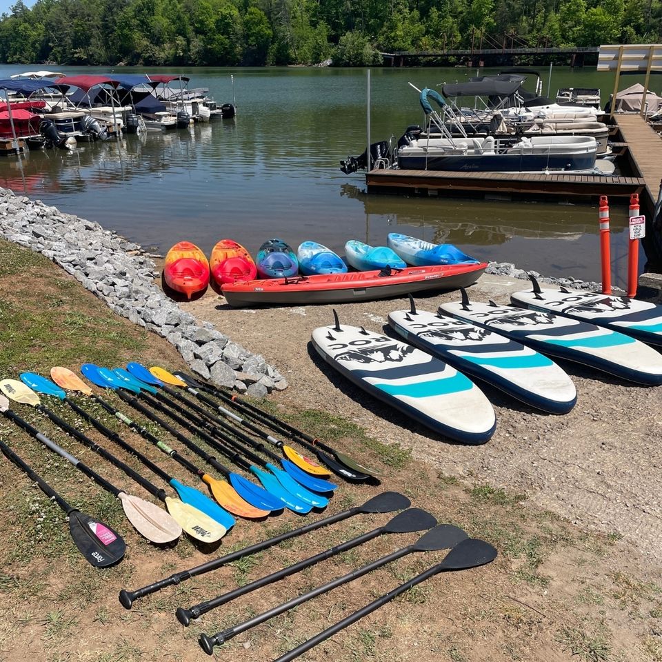 Lake hickory pub   marina   website (1)