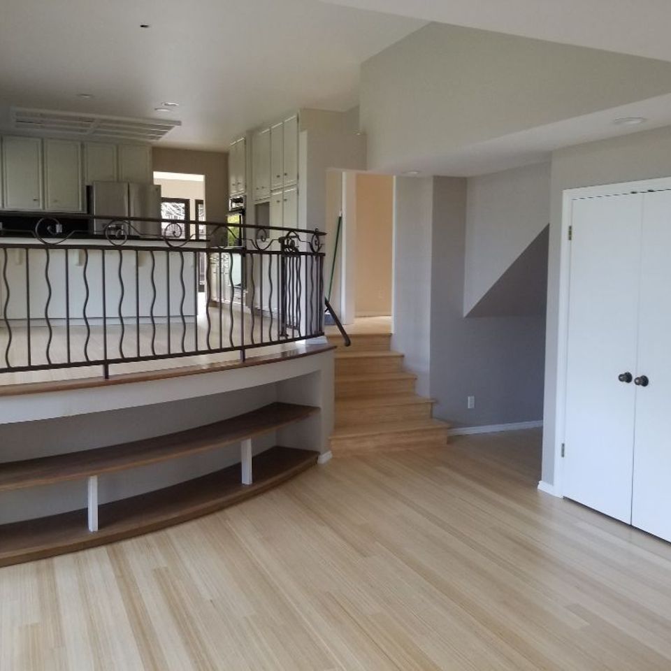 O (12)