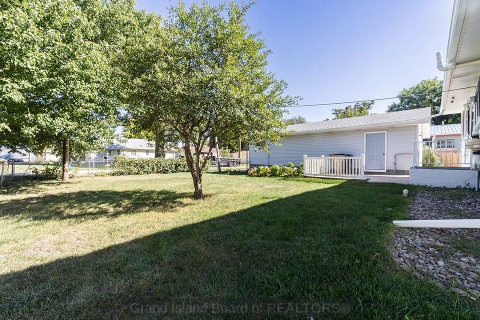 1314 15th st aurora e 1