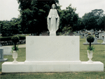 Monumentdouble02 150