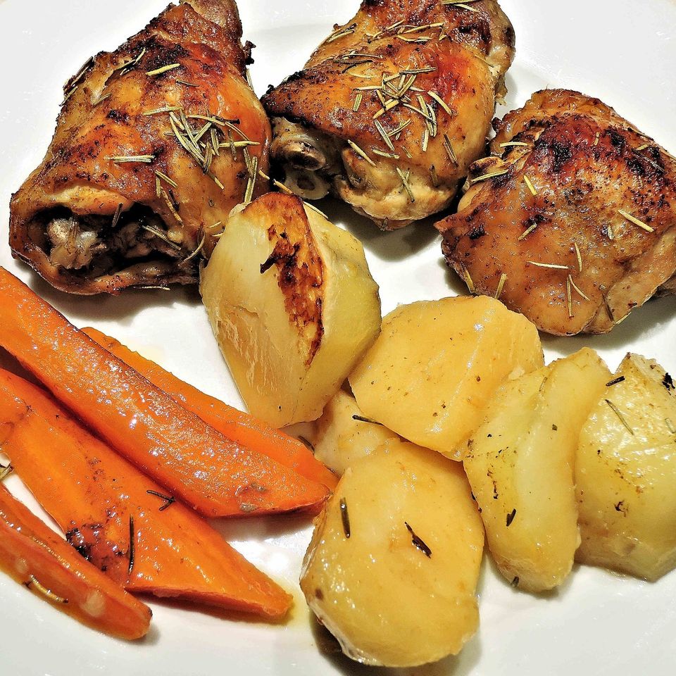 Roasted chicken thighs 57e0d54649 1920