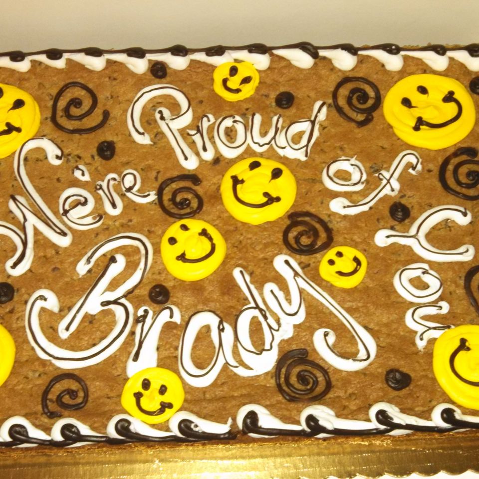 Cakes birthday 14420180612 32100 1bglqv3