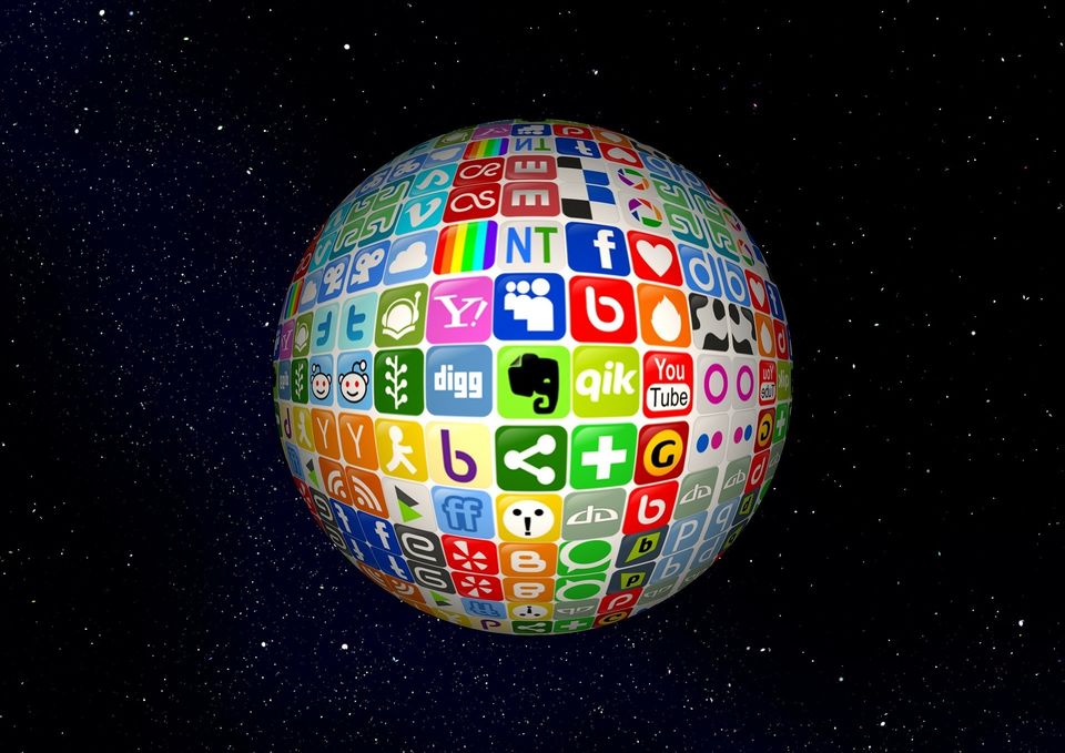 Ball g12b52d28c 1920