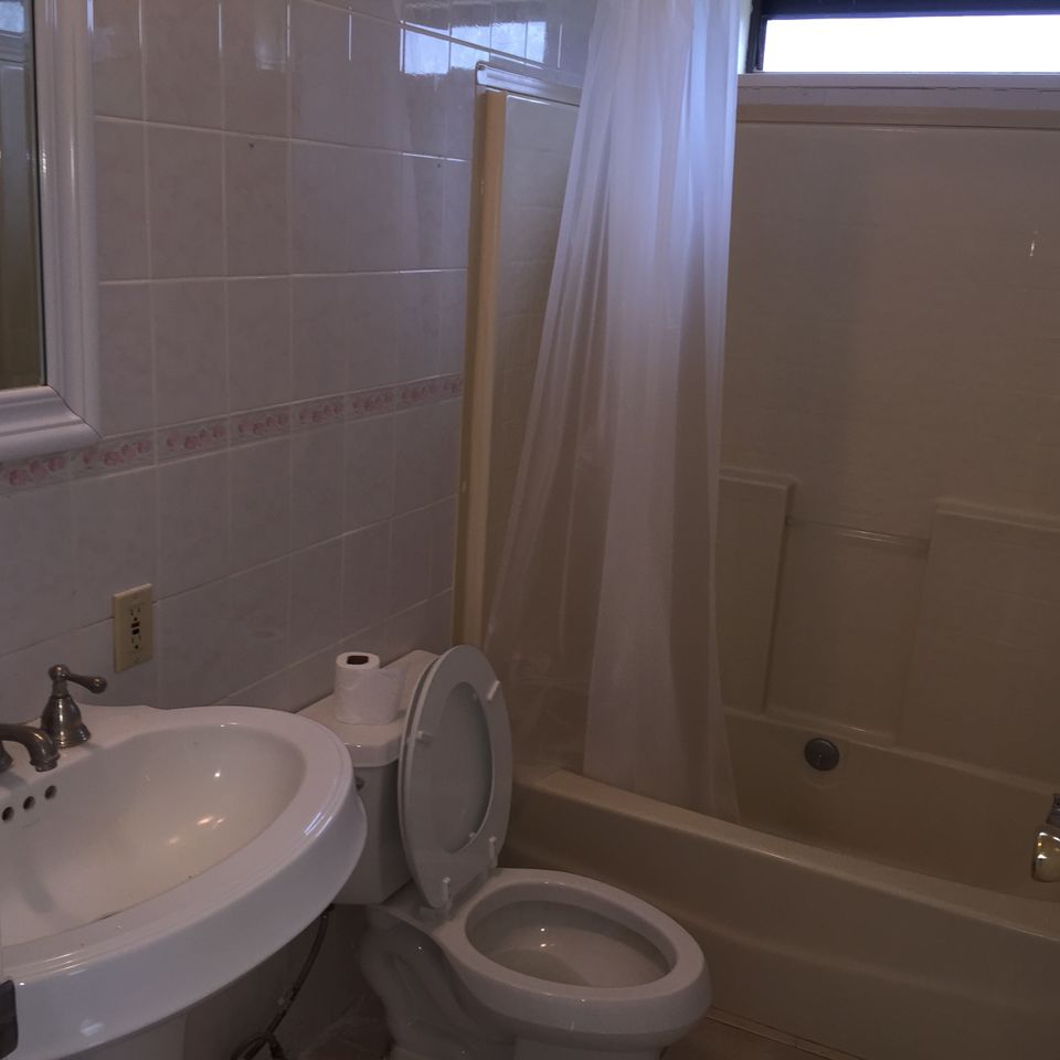 Lot 71 bath