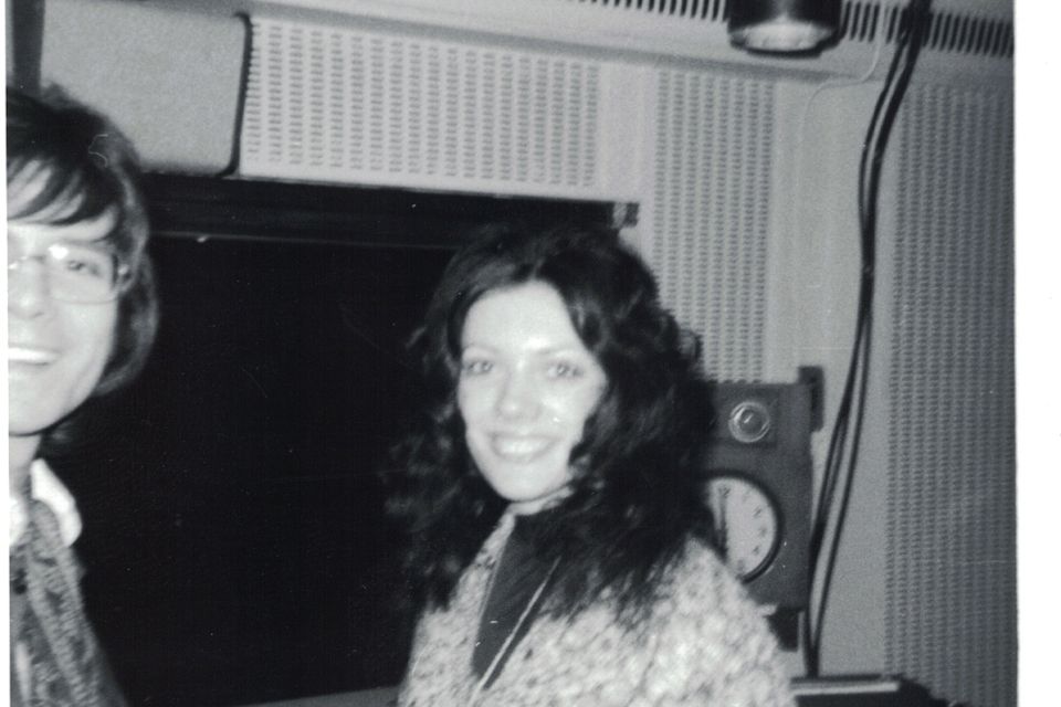 1971b reba with cliff richard