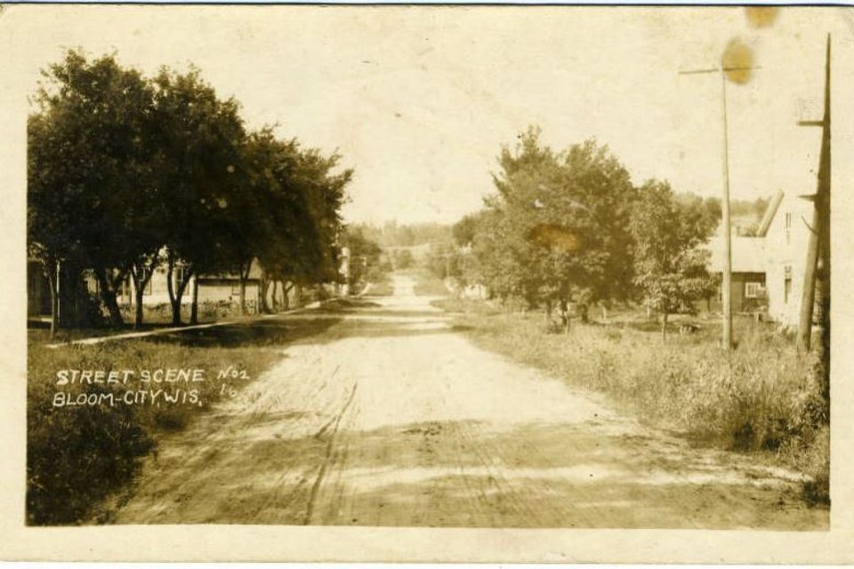 Town of bloom post card
