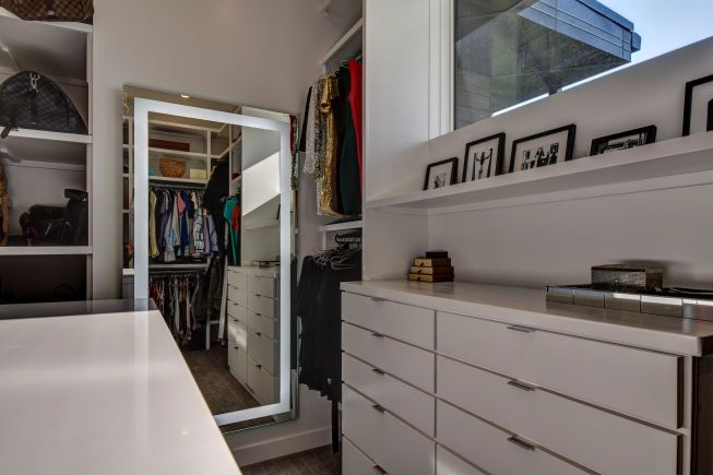 Whitehaven master closet