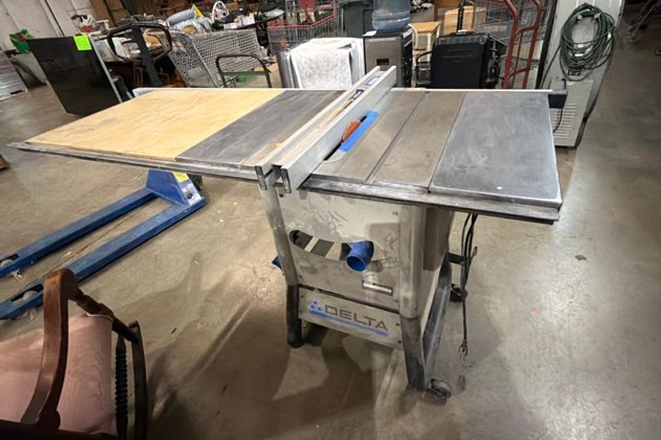 8 table saw