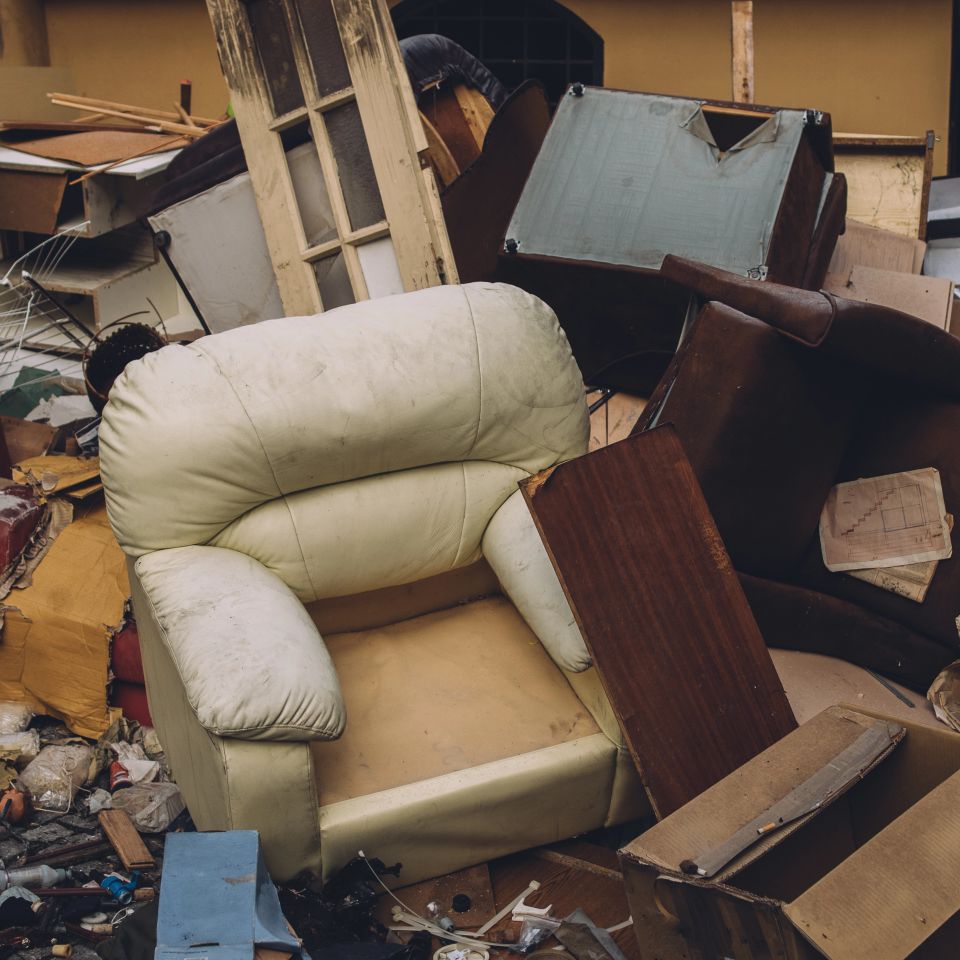 A lot of different garbage