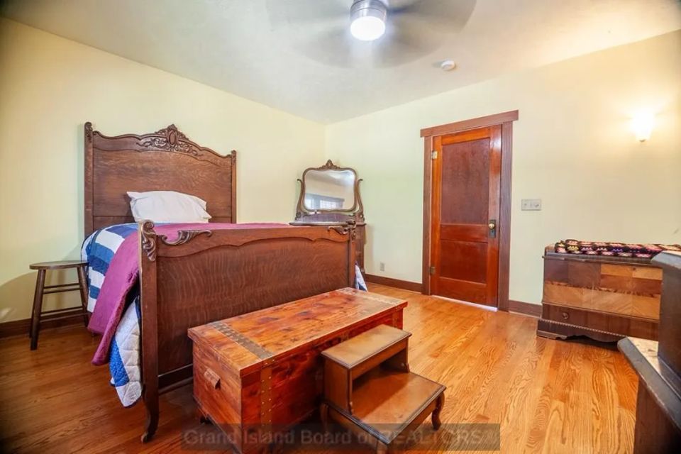 2104 w state st grand island c 9