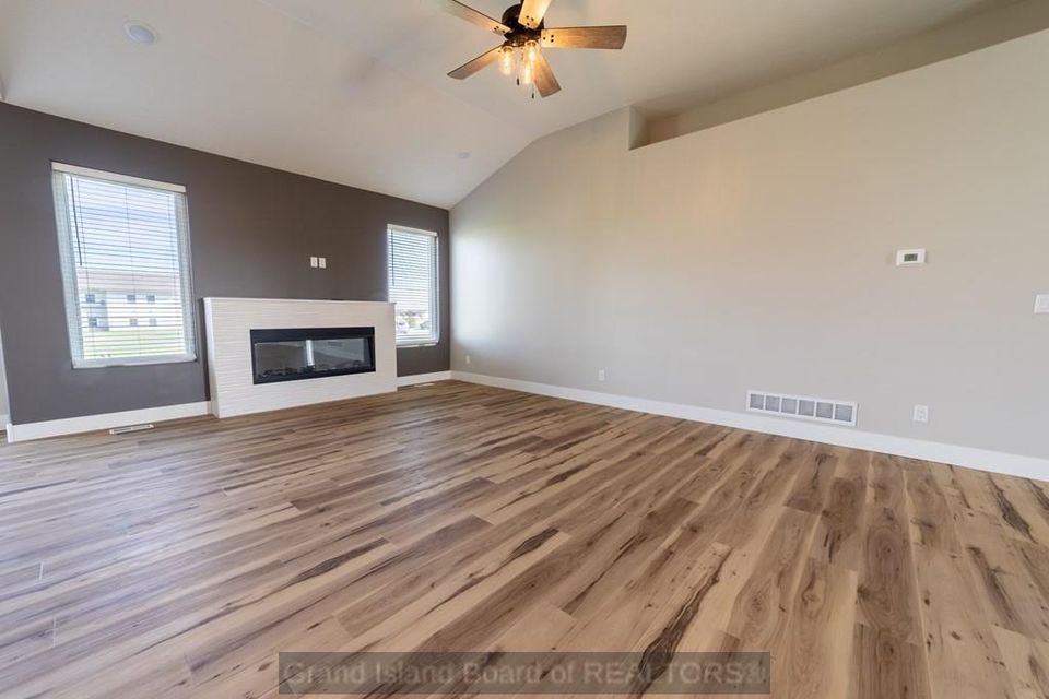 3760 lilac ln grand island  ne 68803 a 2