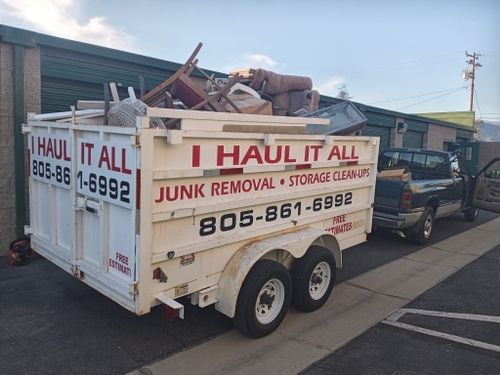 I Haul it All a junk removal company, which carries junk and provides storage clean-up 