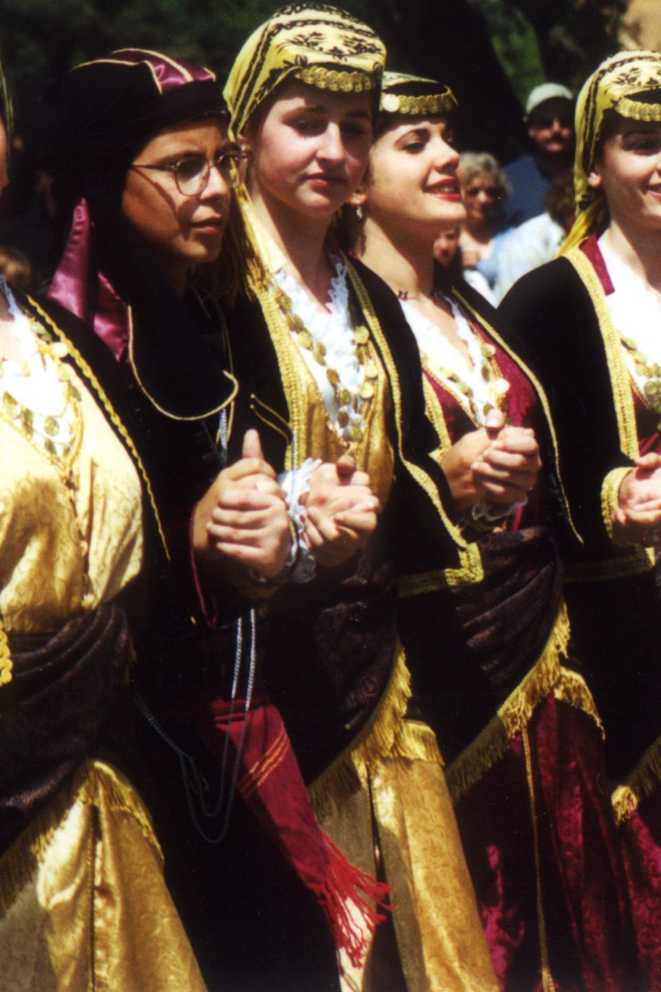 2001 festival mii pontic 02