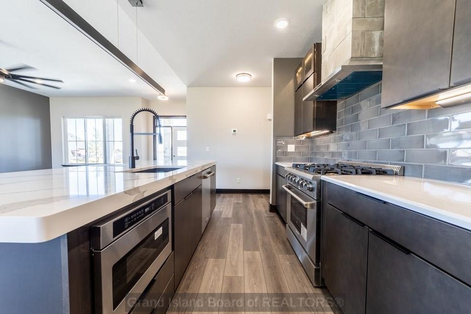 431 ponderosa grand island  ne 68803 a 8