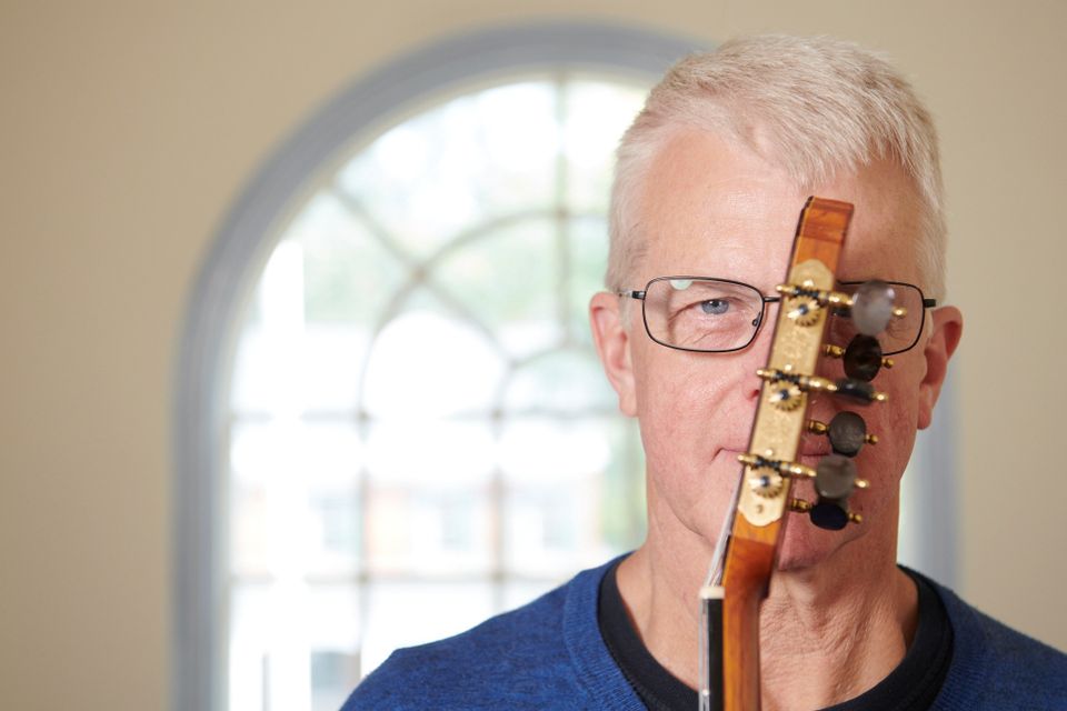 Chamber guitarist dave mclellan
