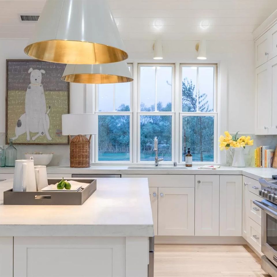 Thompson kitchen