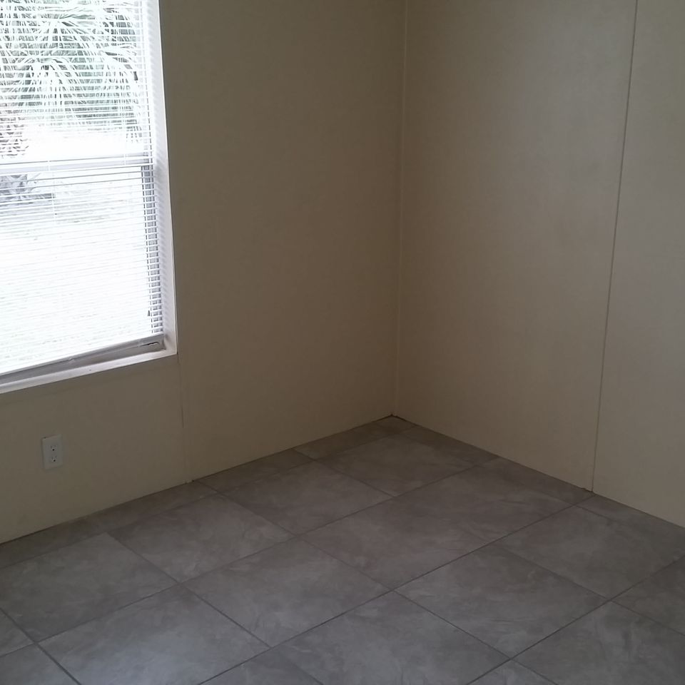 Spare room a 862020180103 27388 pg0k9v