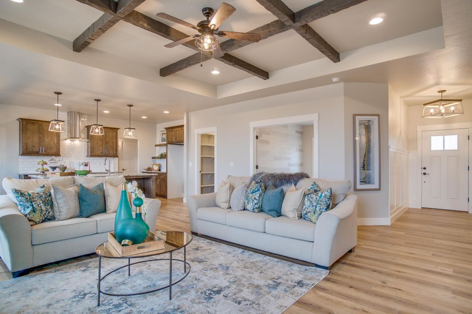 22777 elsie st caldwell 26