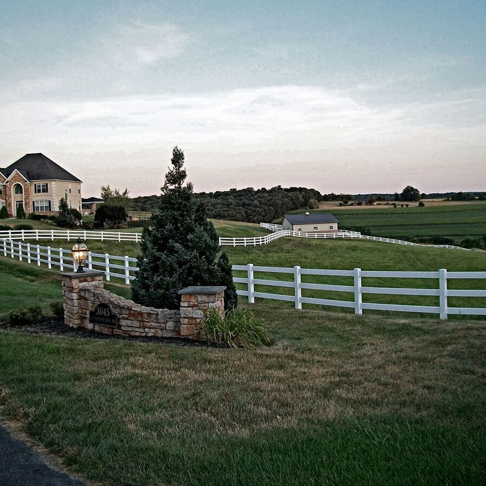 Rail fencing