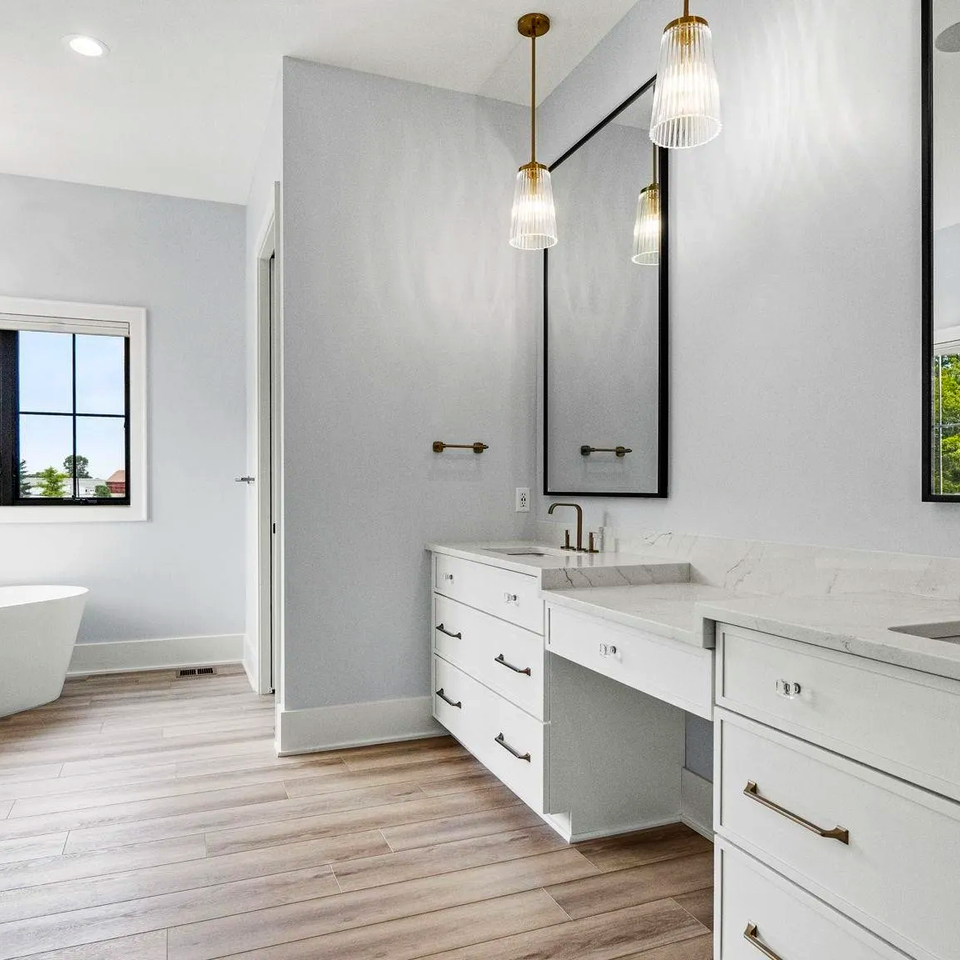 Bathroom 12