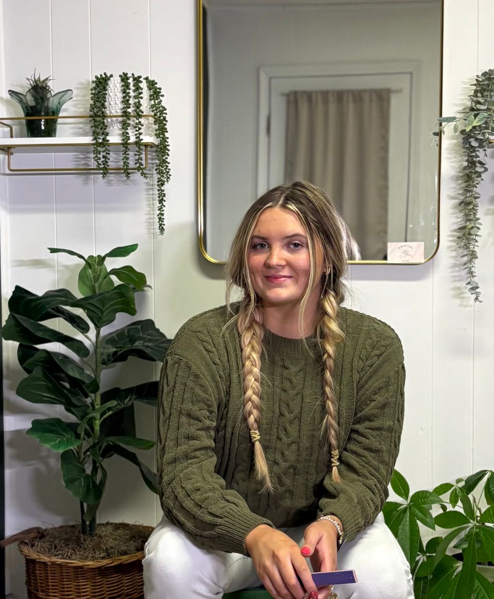 Lydia gimlin nail technician