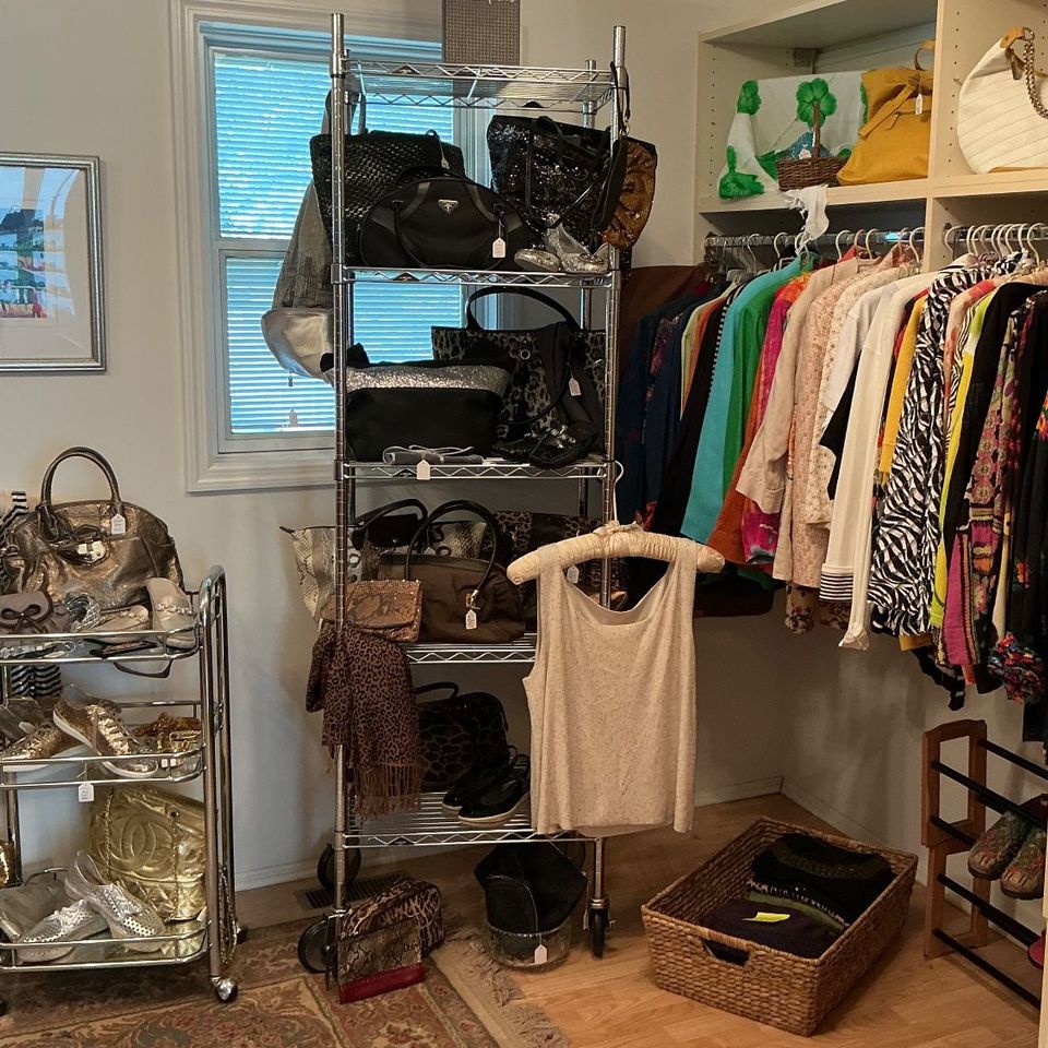 Larrison estate sales woodfield cincinnati090