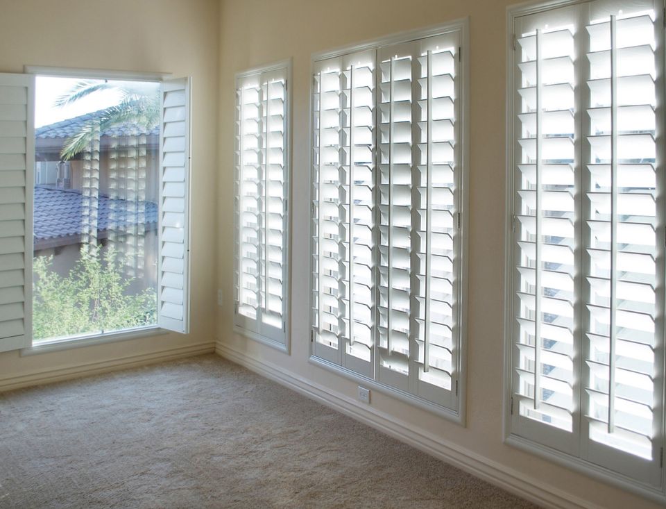Plantation shutters