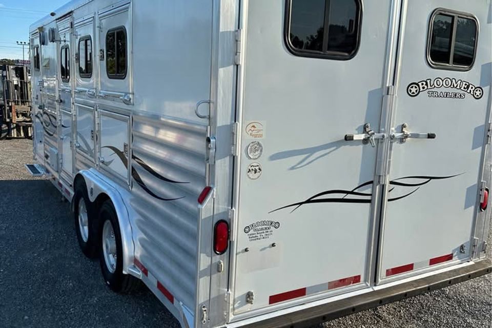 553198483 25305325442403366 299683102249629726 n