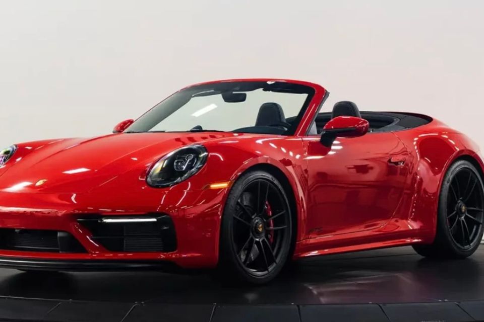 Porsche 911 gts