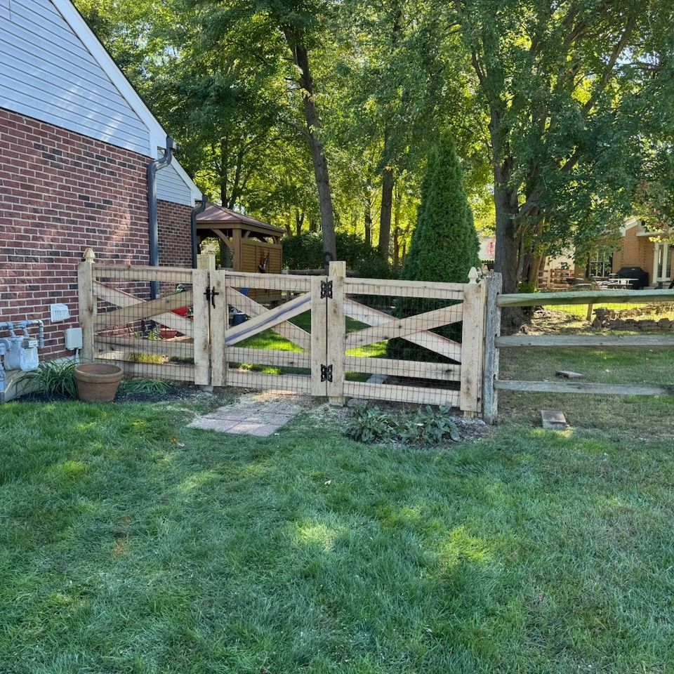 Fence gate install cincinnati  040