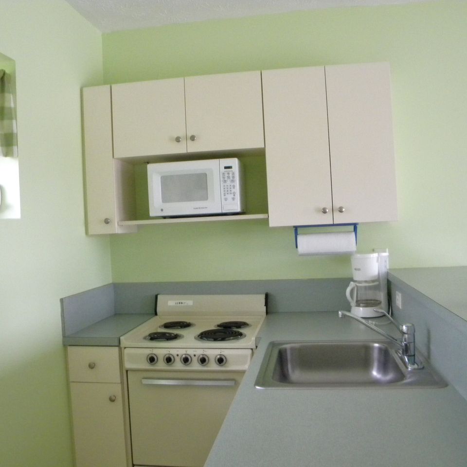 Kitchen suite
