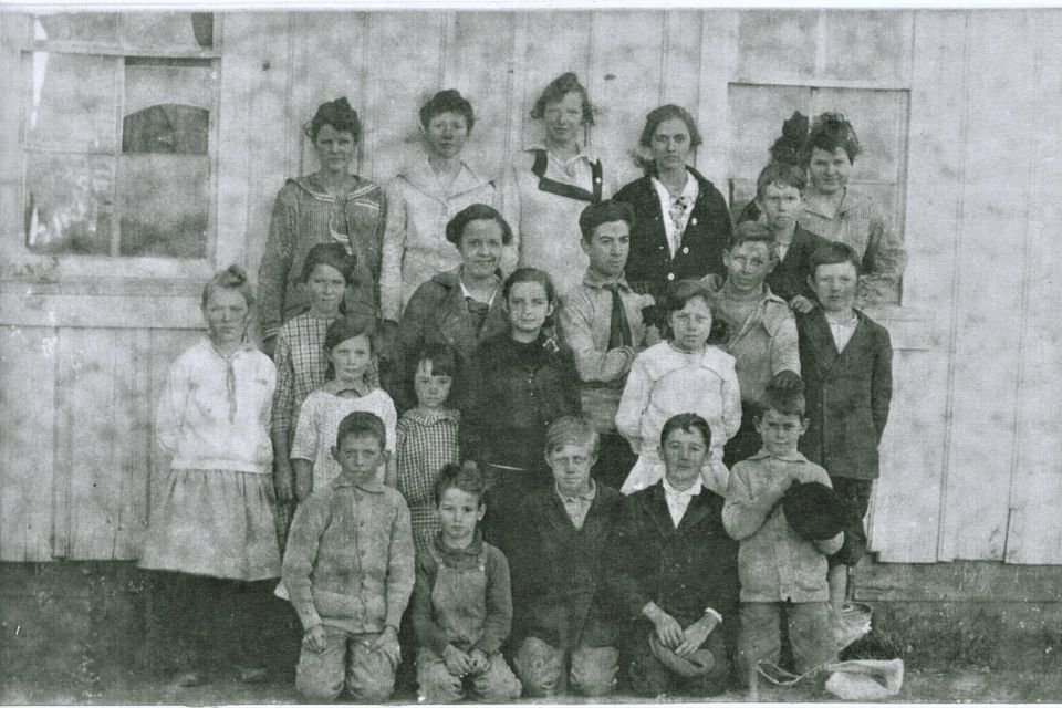 Alledo school (archives)